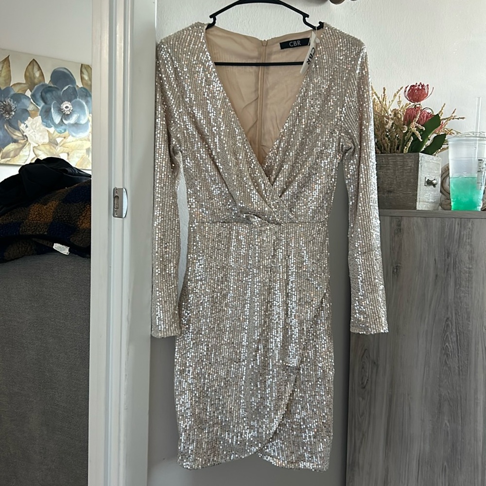 CBR Sequin Dress. Never worn got for an event and did not wear it.
